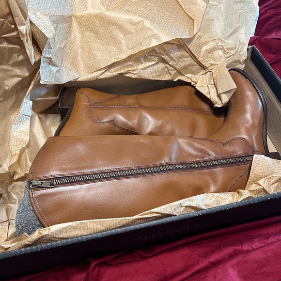 Frye Shoes - Frye boots 8